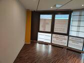 Raum - 