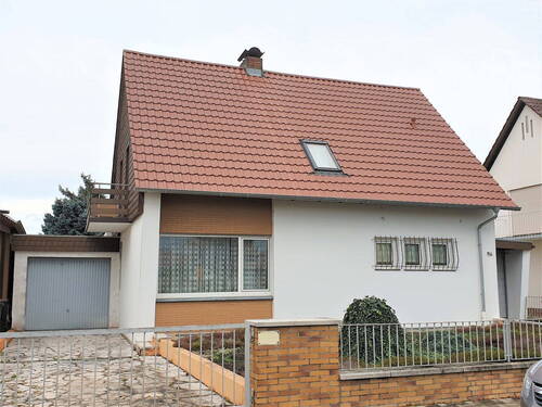 Straßenseite Südost - 