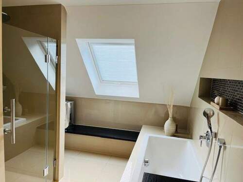 En Suite Bad - 