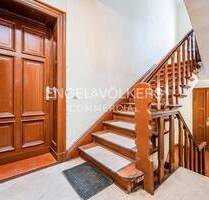 Aufgeteiltes Mehrfamilienhaus in ruhiger Seitenstraße - Berlin