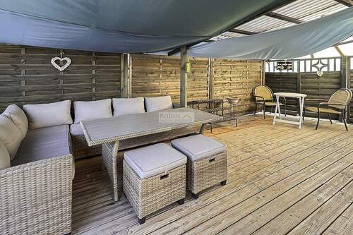 Überdachter Freisitz - 