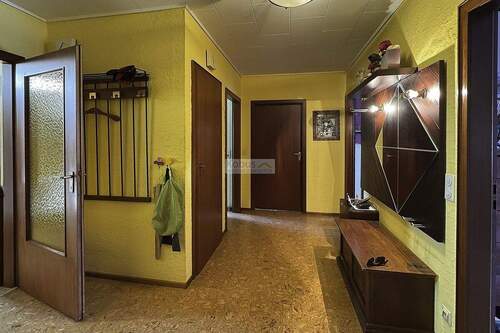 EG - Flur - 5 Zimmer Bungalow zum Kaufen in Lüder