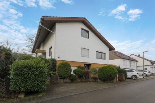 Straßenansicht - 1 Zimmer Einfamilienhaus in Pforzheim / Sonnenberg