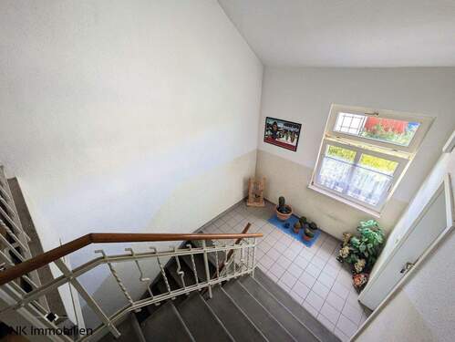 Treppenhaus - Etagenwohnung mit 63,00 m² in Reinsdorf zur Miete