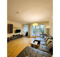 Helle, großzügige 5-Zimmerwohnung mit Aufzug in grüner Lage - ideal für Familien - Berlin Niederschönhausen