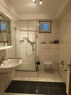 Duschbad Souterrain.jpg - 