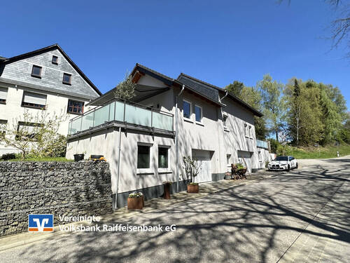 Außenansicht - Top gepflegtes Einfamilienhaus mit Wärmepumpe und tollem Schnitt!