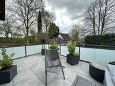 Terrasse hinter dem Haus - 