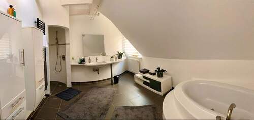 Badezimmer.JPG - 