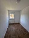 2. Schlafzimmer / Arbeitszimmer - 3 Zimmer Etagenwohnung in Langelsheim