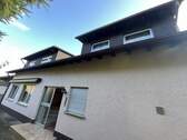 Eingang - 1 Zimmer Mehrfamilienhaus, Wohnhaus zum Kaufen in Ortenberg