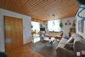 Wohnzimmer EG - 5 Zimmer Doppelhaushälfte zum Kaufen in Weil am Rhein