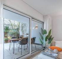 Ruhepol im Herzen Düsseldorfs - Hofgarten vor der Haustür, Terrasse zum grünen Innenhof