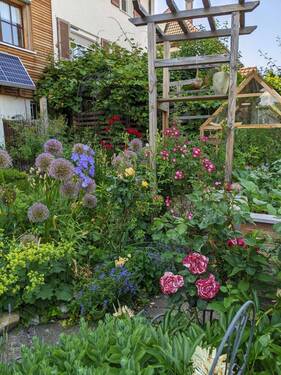 Garten - Pforzheim-Birkenfeld-Ein Haus mit besonderem Flair