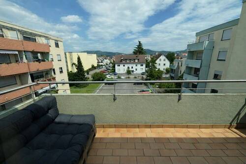 05 Balkon - Etagenwohnung mit 45,00 m&sup2; in Weinheim zur Miete