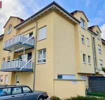 OF-Rumpenheim: Attraktive 3-Zi-DG-Wohnung mit großem Wohnbereich und Balkon mit Weitblick - Offenbach