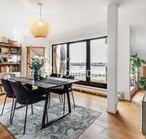 Helle, offene Dachgeschosswohnung mit einzigartiger Terrasse inkl. Alpenpanorama! - München Milbertshofen-Am Hart