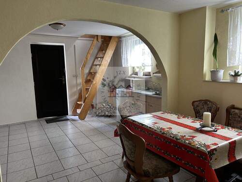 Einliegerwohnung 3 - 