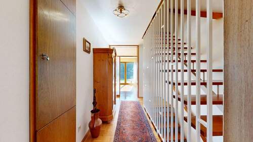 Flur - 4 Zimmer Reihenmittelhaus zum Kaufen in Frankfurt am Main