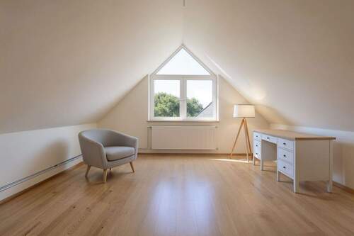 Hobbyraum 1 - Arbeitszimmer, Skandinavisch - (KI generiert) - 