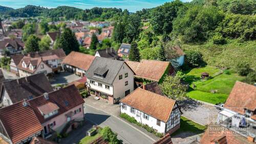 Luftaufnahme Anwesen - 