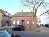 Ansicht - Familienfreundliche DHH mit 143m2 Wohnfläche,Garten & Photovoltaik