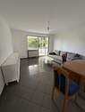 Wohnzimmer - Helle, renovierte und möblierte 3- Zimmer-Wohnung im Taunus