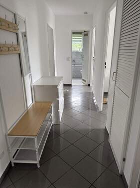 Eingangsbereich / Flur - 