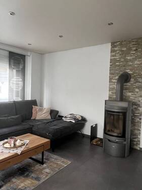 Bild 2 - 9 Zimmer Einfamilienhaus zum Kaufen in Großrosseln