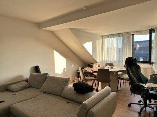 Wohnen - 3 Zimmer-Wohnung nahe dem Fürther Wiesengrund in perfekter Zentrumslage
