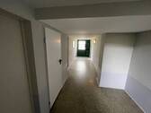 Hauseingang/Flur - Etagenwohnung in Chemnitz zum Kaufen