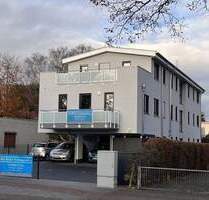 2023er Neubau, 2 Zimmer, Designboden, offene Wohnküche und Terrasse - Uetersen