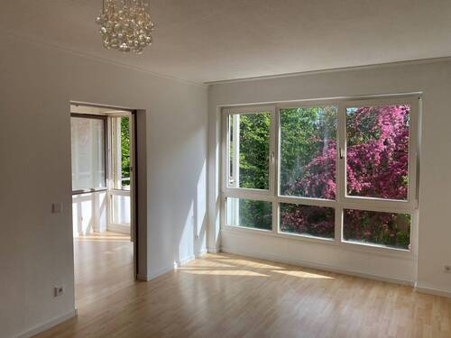 Wohnzimmer - Etagenwohnung mit 64,00 m&sup2; in München-Johanneskirchen zum Kaufen