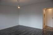 Wohnzimmer Richtung Flur - 