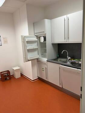 IMG_4593.jpg - Büro in Weiden in der Oberpfalz zur Miete