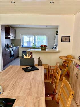Wohnung EG - 4 Zimmer Mehrfamilienhaus, Wohnhaus in Völklingen