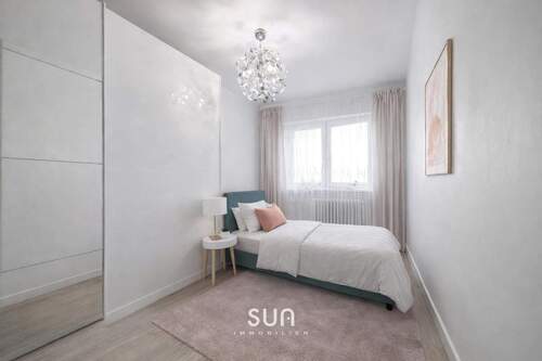 GROßZÜGIGES SCHLAFZIMMER - 3 Zimmer Etagenwohnung in Schwalbach am Taunus