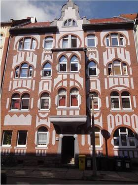 Gebäudeansicht - schicke 3 Raum Wohnung in der Andeasvorstadt