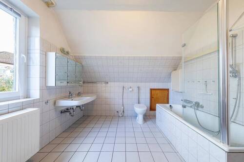 Vollbad mit Fenster - 