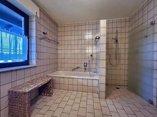 Bad 1. Obergeschoss - 