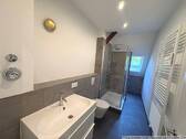 Duschbad-WC - 