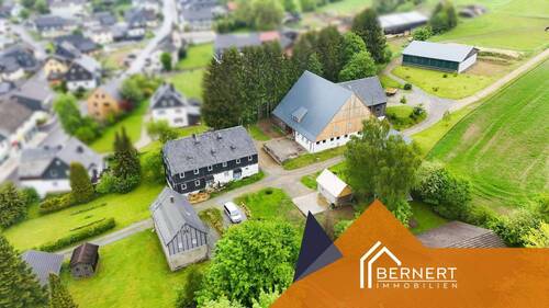 Titelbild - Leben, wo andere Urlaub machen - Hofanwesen mit Reithalle, Scheune und 45.000 m² Grundstück