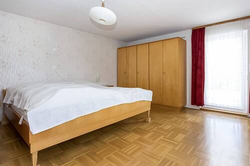 Detailbild - 8 Zimmer Mehrfamilienhaus, Wohnhaus in Ertingen-Binzwangen