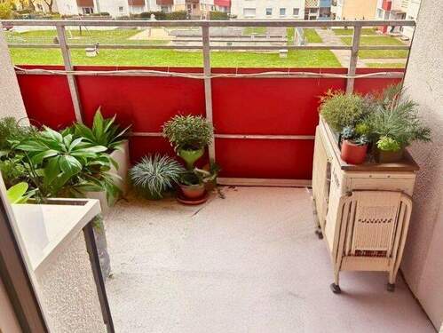 Gepflegtes Wohnumfeld mit Grünblick - 