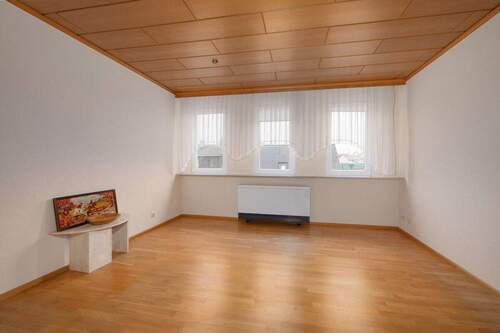 1 Schlafzimmer - Etagenwohnung mit 95,00 m&sup2; in Pforzheim / Arlinger zur Miete