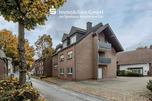 Vorderansicht - Solides Investment in zentraler Lage!