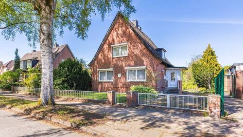 Straßenansicht - 