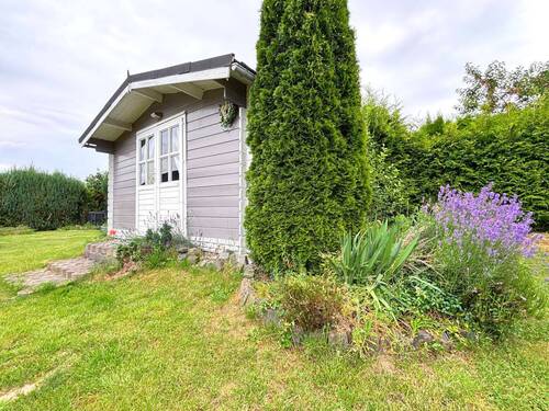 Gartenhäuschen - 