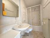 2. Badezimmer - 