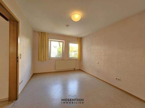 Schlafzimmer/Kinderzimmer - 